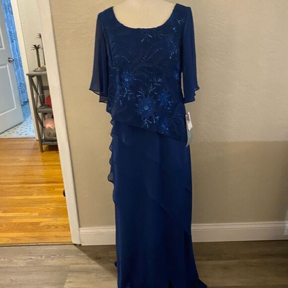 Maya Brooke Tiered Gown Sz 8 NWT - Picture 3 of 8